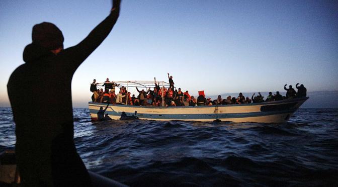 SABATO 28 APRILE: PRESENTAZIONE DI “L’INGANNO ANTIRAZZISTA”, INCONTRO CON L’AUTORE